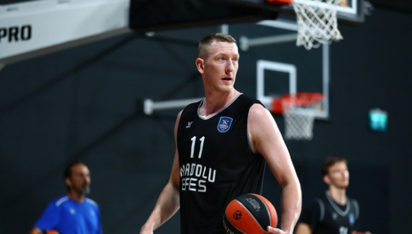 Turkijos spauda: „Žalgiris“ iš „Anadolu Efes“ gavo solidžią pinigų sumą už R. Šmitą