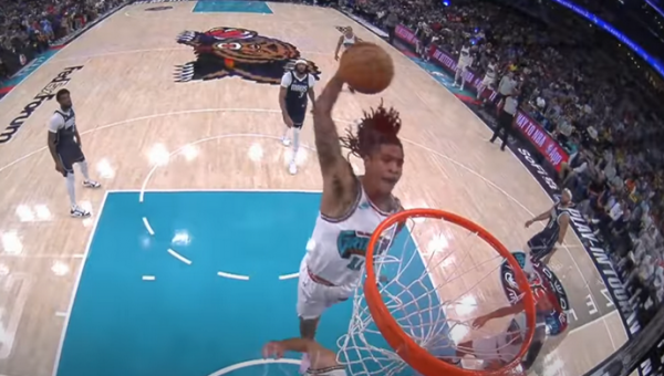 Gražiausias NBA nakties epizodas - monstriškas J. Moranto dėjimas (VIDEO)