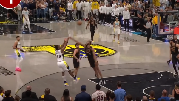 Gražiausias NBA nakties epizodas - A. Nesmitho metimas paskutinėmis sekundėmis (VIDEO)