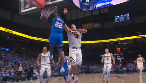 Gražiausias NBA nakties epizodas - efektingas C. Wallace'o dėjimas (VIDEO)