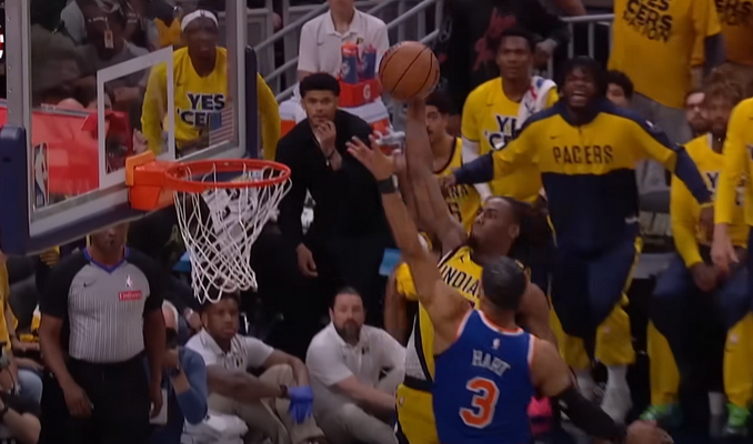 Gražiausias NBA nakties epizodas - įspūdingas A. Nesmitho skrydis (VIDEO)