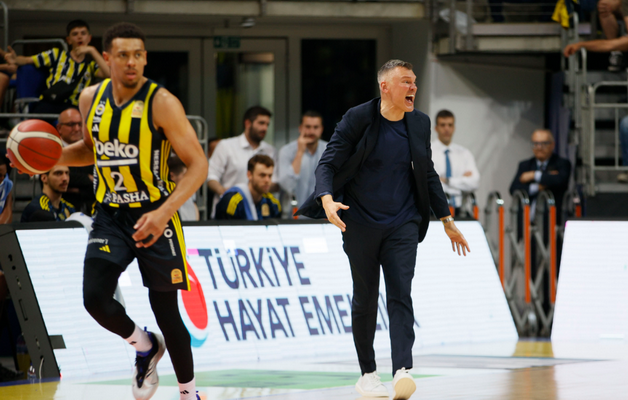 „Fenerbahče“ po pratęsimo krito prie „Turk Telekom“ ir žais lemiamą mačą ketvirtfinalyje