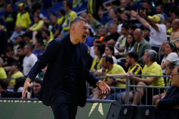„Fenerbahče“ tik rungtynių pabaigoje nugalėjo „Turk Telekom“ ir pateko į pusfinalį