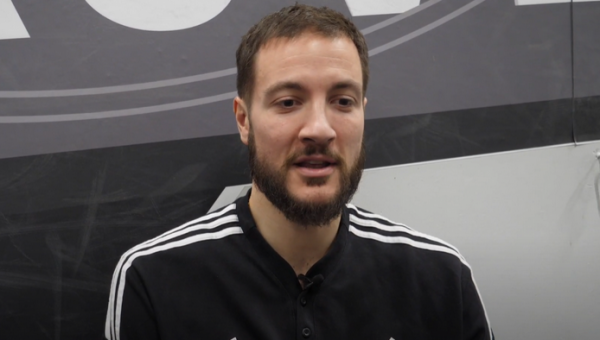 J. Lauvergne'as nebevilkės ASVEL marškinėlių