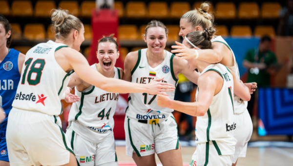 Lietuvos moterų rinktinė pateko į Europos čempionato ketvirtfinalį