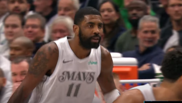 K. Irvingas ir toliau rungtyniaus „Mavericks“ gretose