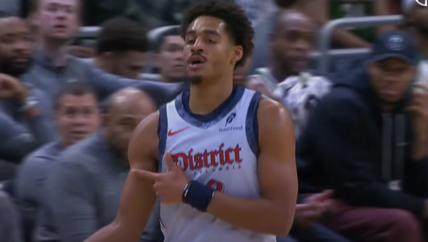 „Pelicans“ ir „Wizards“ apsikeitė žaidėjais