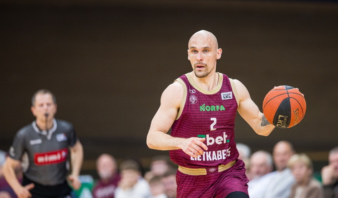 „Lietkabelis“ pratęsė sutartį su D. Bičkauskiu