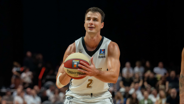 N. Dangubičius ir toliau rungtyniaus Dubajaus ekipoje