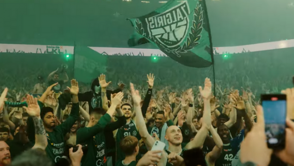 Išvyskite: „Žalgiris“ dėkoja sirgaliams už palaikymą šį sezoną (VIDEO)