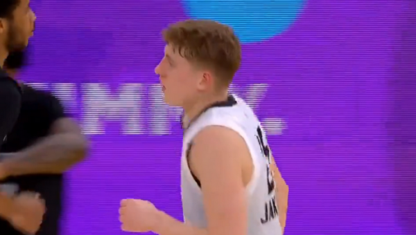 NBA Vasaros lygoje K. Jakučionis taškus rinko baudų metimais