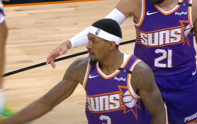 „Suns“ išpirko B. Bealo kontraktą (Gynėjas kelsis į „Clippers“)