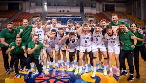 20-mečių Lietuvos rinktinė palaužė Slovėniją ir pateko į Europos čempionato pusfinalį