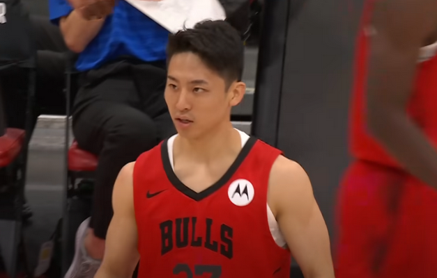 Mažylis iš Japonijos papildė „Bulls“ gretas