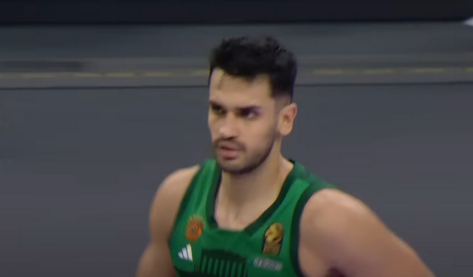 „Panathinaikos“ išsaugojo turką