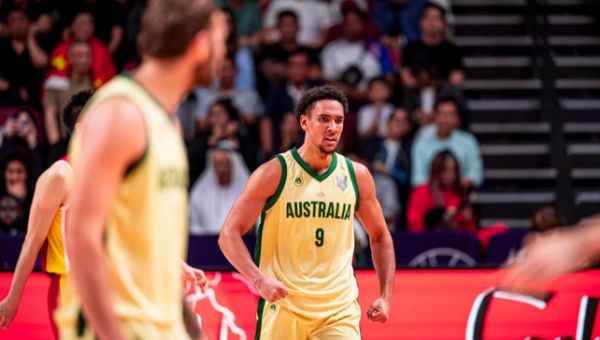 Australija įveikė Kiniją ir vėl tapo Azijos čempionais (VIDEO)