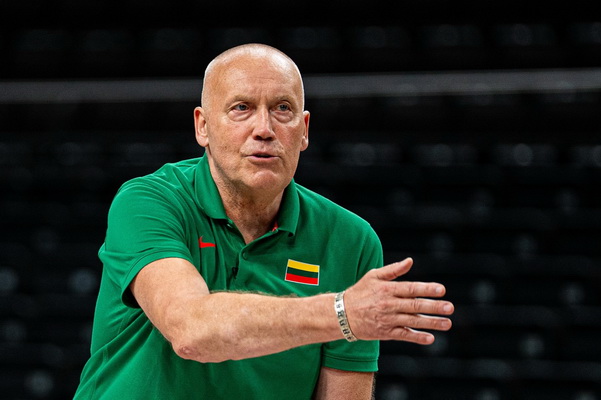 Aišku, ar R. Kurtinaitis tęs darbus Lietuvos rinktinėje