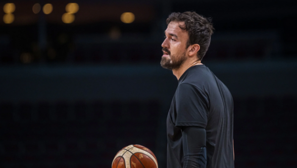 S. Šanli neberungtyniaus „Fenerbahče“ ekipoje: kelsis į Dubajų