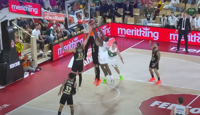 Tarp gražiausių Eurolygos turo epizodų – M. Wrighto dėjimas (VIDEO)
