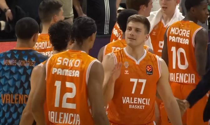„Valencia“ Ispanijoje įveikė „Barceloną“