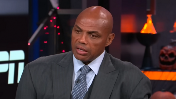 Sh. O'Nealas ir Ch. Barkley gyrė M. Buzelį (VIDEO)