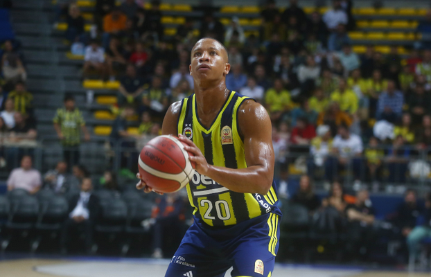 Š. Jasikevičiaus auklėtiniai turėjo vargo prieš vidutiniokus