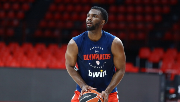 Prieš mūšį su „Žalgiriu“ – solidus K. Evanso sugrįžimas į „Olympiacos“ gretas