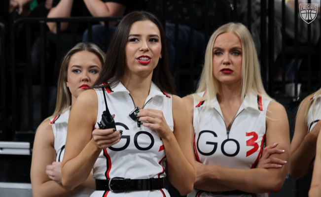 Pamatykite: „Žalgirio“ šokėjų vadovės rungtynių dienos užkulisiai