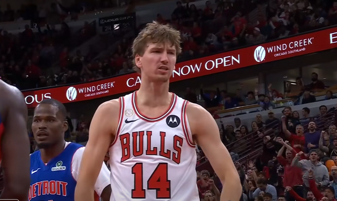 M. Buzelis žaidė rezultatyviai, bet „Bulls“ patyrė trečią pralaimėjimą iš eilės