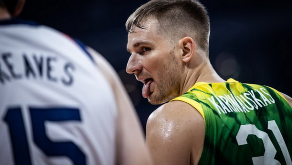 Aiškėja Lietuvos rinktinės sudėtis: FIBA atskleidė į rinktinę grįžtantį krepšininką