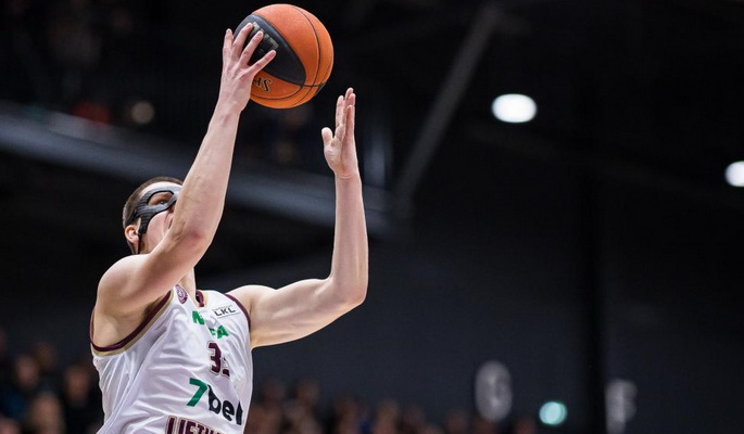 Sunkaus mūšio su „Žalgiriu“ laukiantis D. Lavrinovičius: „Visos komandos turi trūkumų“