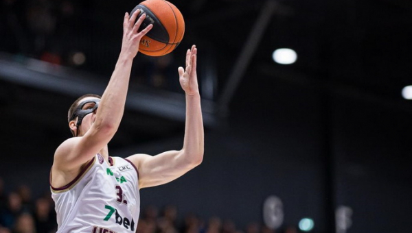 Sunkaus mūšio su „Žalgiriu“ laukiantis D. Lavrinovičius: „Visos komandos turi trūkumų“