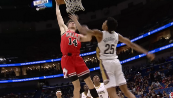 M. Buzelio dėjimas – tarp įspūdingiausių NBA nakties momentų (VIDEO)