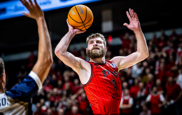 G. Radzevičius keliasi į Eurolygą (A. Gudaitis pratęsė sutartį)