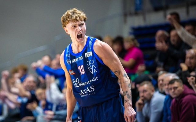 Po ilgosios pertraukos užsiautę jonaviečiai KMT kovoje parklupdė „Gargždus“