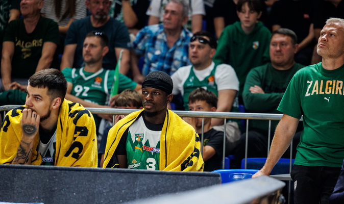 „Žalgiris“ ilgiau nei planuota įstrigo Paryžiuje