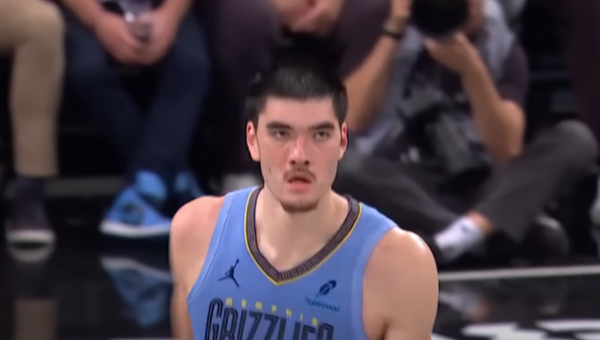 „Grizzlies“ turi problemų: ilgam neteko aukštaūgio