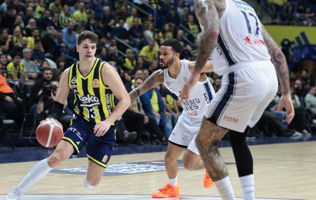 Be Š. Jasikevičiaus likusi „Fenerbahče“ palaužė „Anadolu Efes“
