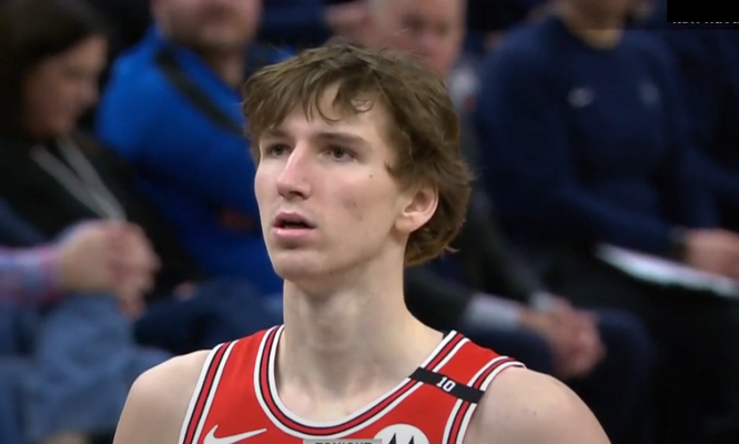 M. Buzelis prisidėjo prie „Bulls“ pergalės prieš „Cavaliers“ (VIDEO)