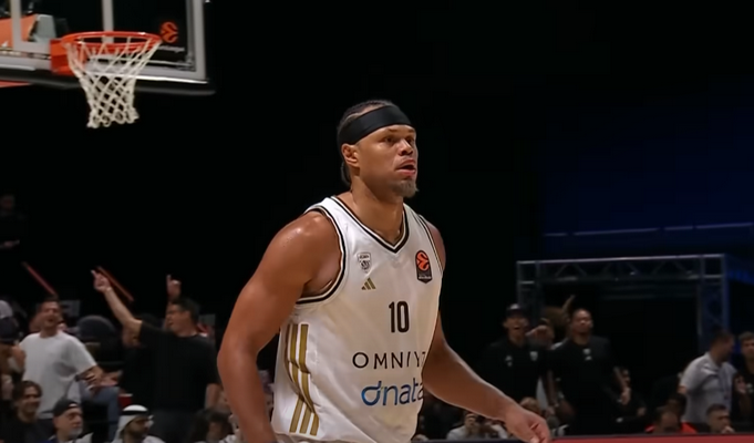 Po pergalės Kaune „Anadolu Efes“ namie nusileido debiutantams