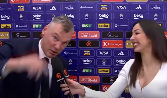 Š. Jasikevičius po pergalės palinkėjo linksmų Kalėdų visiems lietuviams (VIDEO)