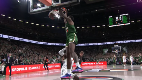 Tarp gražiausių Eurolygos turo epizodų – galingas M. Wrighto dėjimas (VIDEO)