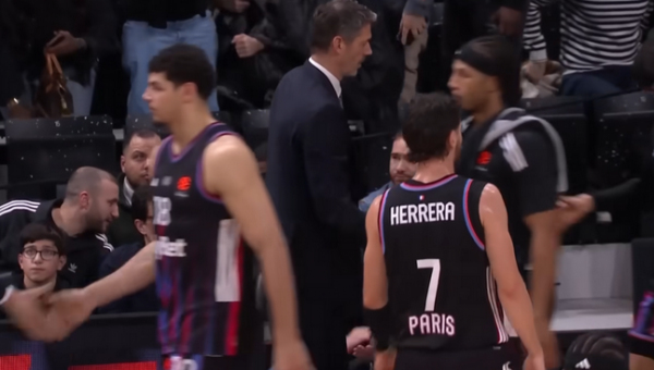 „Real“ gavo antausį nuo „Paris“ komandos