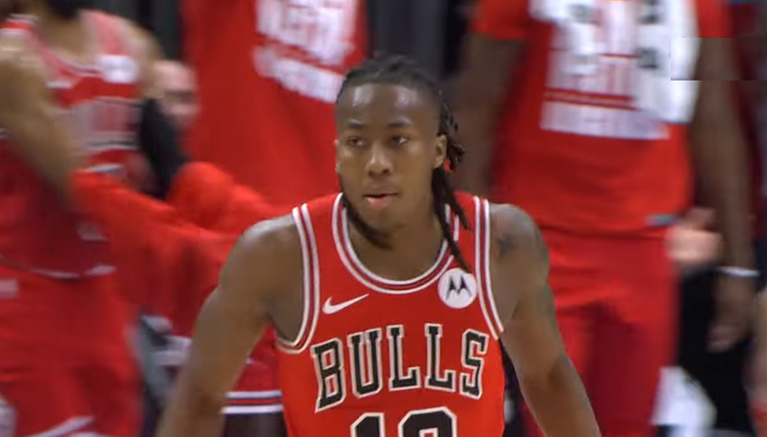 „Bulls“ iškeitė gynėją (M. McClungas papildė „Bulls“)