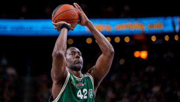 Aiški priežastis, kodėl „Žalgiris“ atsisakė minties pratęsti sutartį su B. Dunstonu