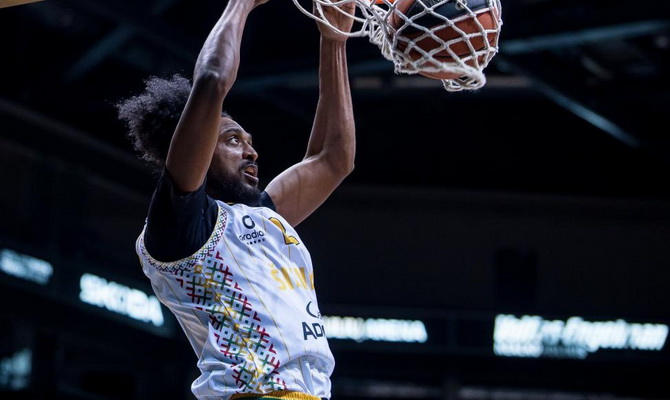 Šventinėmis aprangomis pasipuošę šiauliečiai revanšavosi „Juventus“