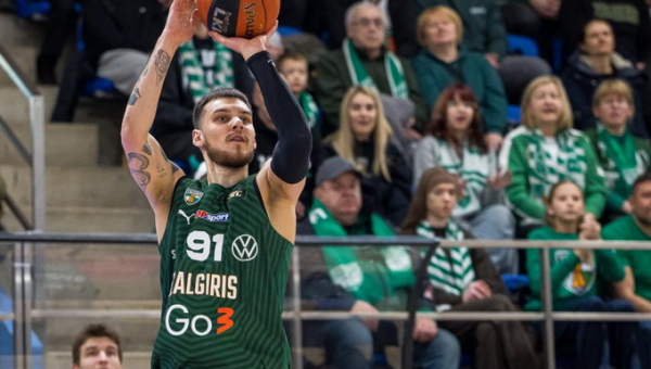 Lyderius patausojęs „Žalgiris“ nelengvai laimėjo Gargžduose
