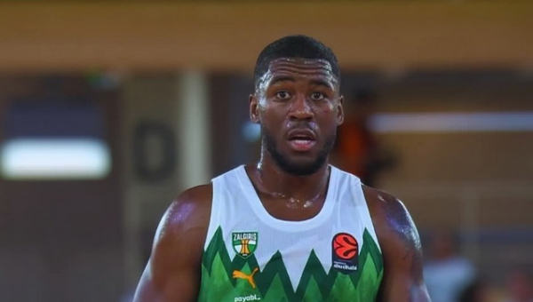 Karjeros mačą sužaidęs M. Wrightas – Eurolygos 28-ojo turo MVP