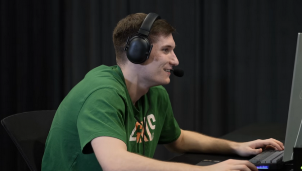 Ą. Tubelis su „LTU Republic“ žaidžia „CS2“ – ar krepšininkai geri geimeriai?