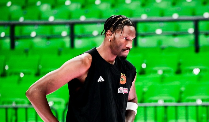 N. Hayesas-Davisas puikiai debiutavo „Panathinaikos“